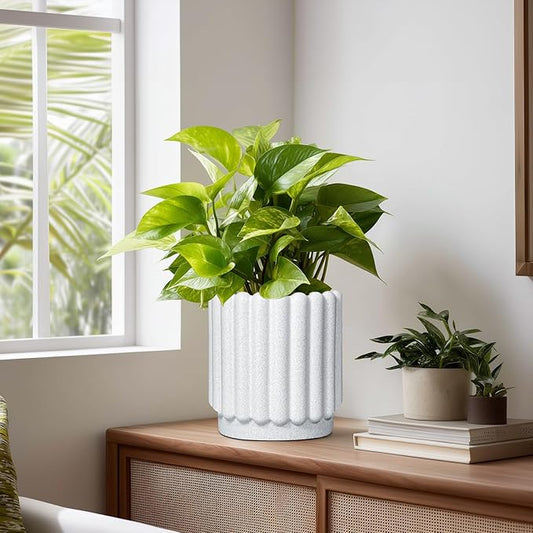 Ceramic Planters for Indoor Plants - 7.6 Inch Ceramic Plant Pots Outdoor, Round Flower Pots with Drainage Hole, Fluted Modern Planter, Room House Decor, Gifts for Plant Lovers, White