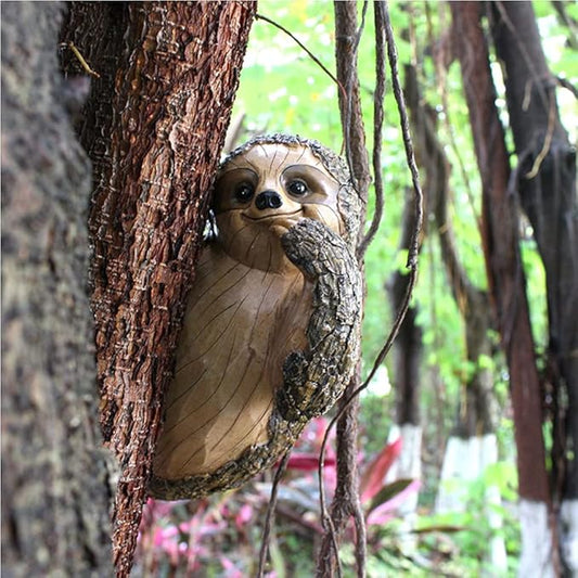 Sloth Tree Hugger, Outdoor Decorations, Resin Garden Sculpture Ornament, Tree Peeker Statue, Halloween Gardening Gifts for Housewarming, Handmade with Details, Durable & Waterproof