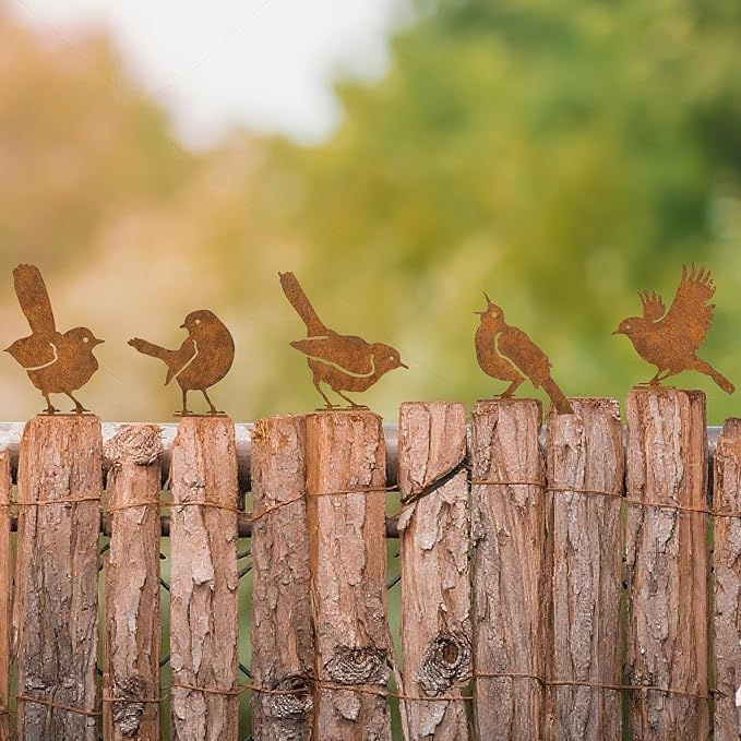 Rusty Bird Decor, Metal Yard Art, Yard Decorations Outdoor, Metal Bird Wall Art, Fence Decorations Outdoor, Rustic Garden Decor, Garden Sculptures Statues, Bird Lover Gifts (Pack of 5)