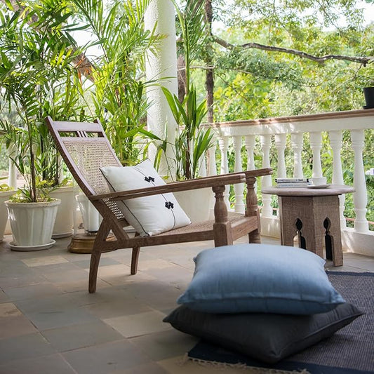 16 x 16 Outdoor Pillow Inserts Small Throw Pillow Inserts Pack of 2 Water Resistant Patio Furniture Pillows Decorative Porch Couch Pillows Premium Square Sofa Pillow, White