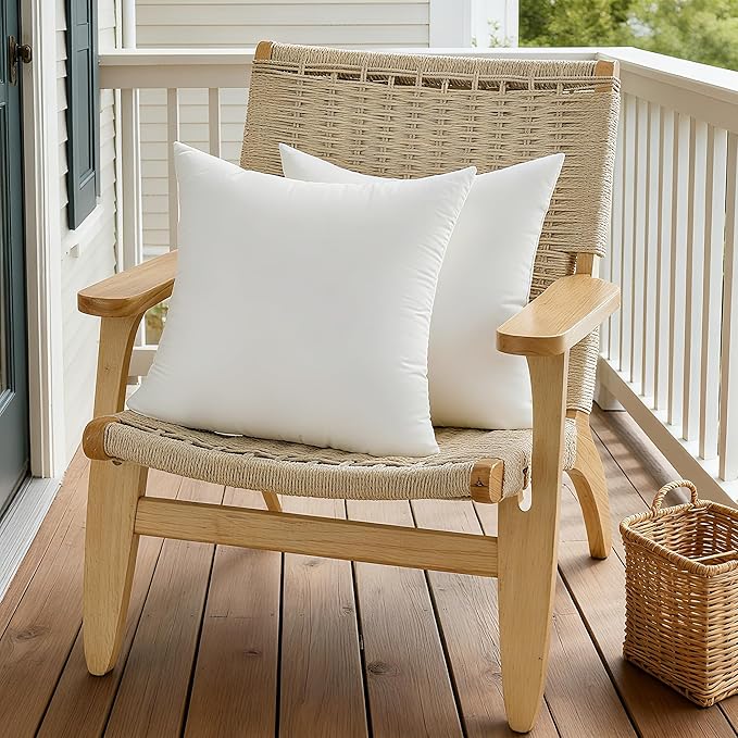 Oubonun 20x20 Waterproof Outdoor Pillow Inserts – Set of 2 Soft & Fluffy, Water Resistant Throw Pillows for Patio, Garden, Porch, or Indoor Decorative