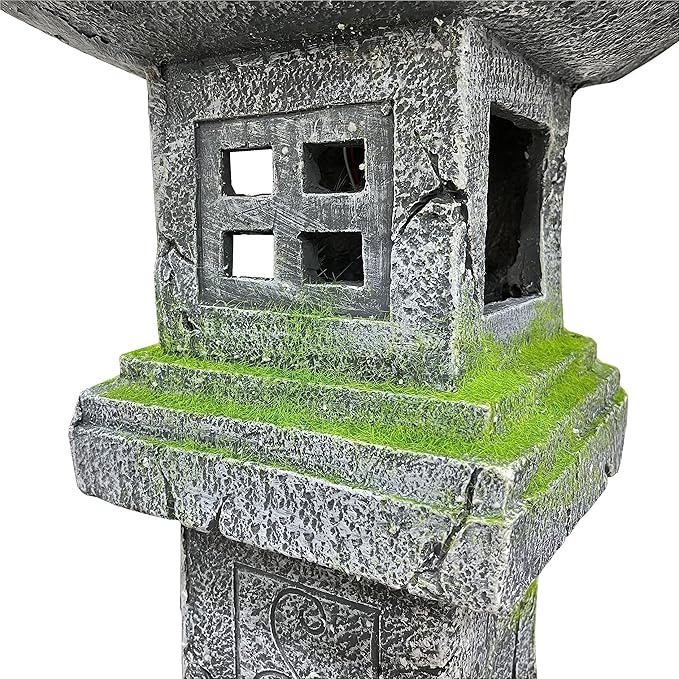 Japanese Pagoda Statue Solar-Powered LED Light Moss-Covered Retro Miniature Tower Lantern Garden Decoration Figurines Solar Lamp Outdoor Asian Decoration Zen Courtyard Landscape 31.5’’High