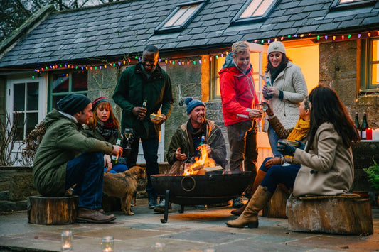 Backyard Fire Pit Ideas for Relaxing Evenings