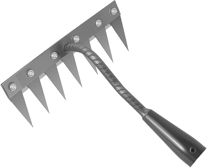 Iron Weeding Rake 2.0, New 5/6/7/8 Teeth Carbon Steel Garden Weeder Rakes, Weeder Puller Tool for Yard Lawn and Garden, Heavy Duty Metal Rake for Lawn, Flower Beds & Soil Aeration (7 Teeth)