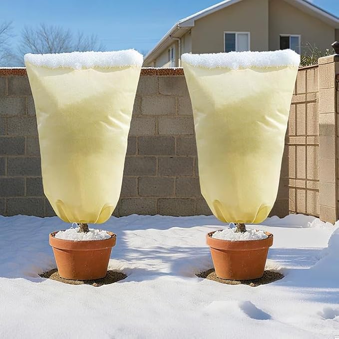 MIXC 4 Packs 2 Size Plant Covers Freeze Protection, Winter Plant Cover Cold Weather Tree Frost Cloth Warm Blankets Shrub Covers for Outdoor Plant (32''×39''+47''×71'')