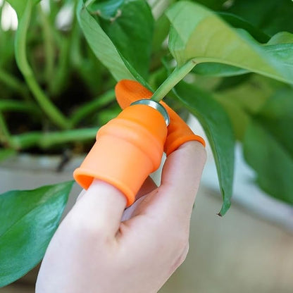 Orange Silicone Thumb Cutter Set, Separator Finger Plant Fruit Picking Tool,Fruit and Vegetable Picking Potted Plants Trim Silicone Thumb Tool for Strawberry Vegetables Garden Plants Gardening Aprons
