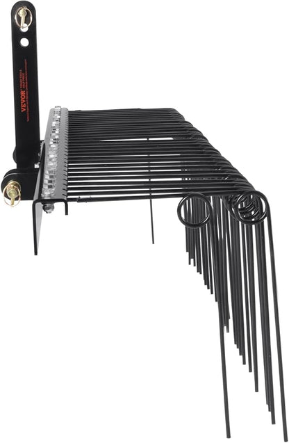 VEVOR Tow Behind Landscape Rake, 72" Tow Dethatcher with 32 Steel Tines, Lawn Dethatcher Rake Attaches to Category 1, 3 Point Hitch for Tractor, for Leaves, Pine Needles, Straw, and Grass
