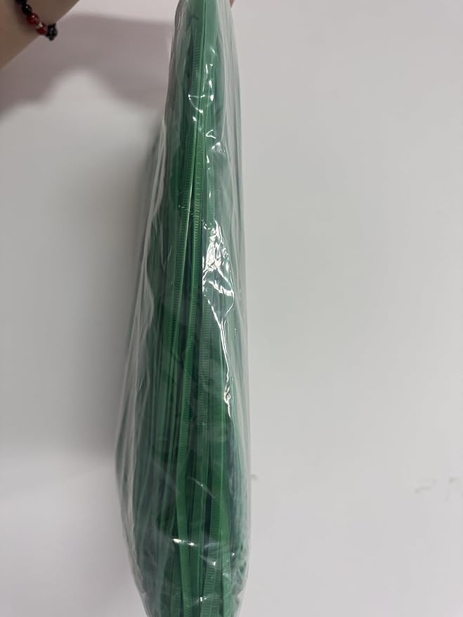 XINGO 10 Inch Cable Zip Ties (500 Pack), 40 Lbs Tensile Strength-Heavy Duty, Self-Locking Nylon Plastic Nylon Wire Ties for indoor and outdoor (Green)