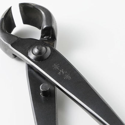 Wazakura Hand Forged Knob Bonsai Cutter Made in Japan 8-1/4 inch (210mm), Japanese Gardening Tools, Round Edge Concave Branch Cutter Black
