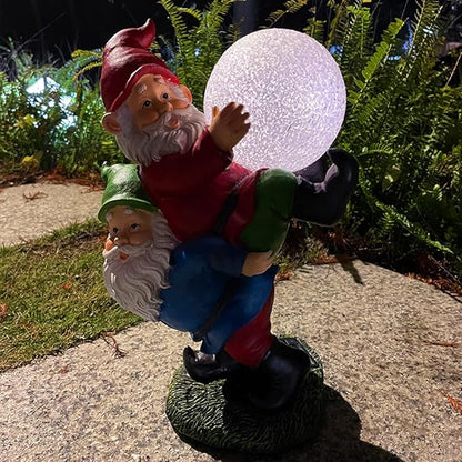 Solar Powered 2 Gnomes Playing with Ball, Decorated Solar Light, Garden Decorations Statues, Resin Garden Figurines (2 Gnomes with a Glass Ball)