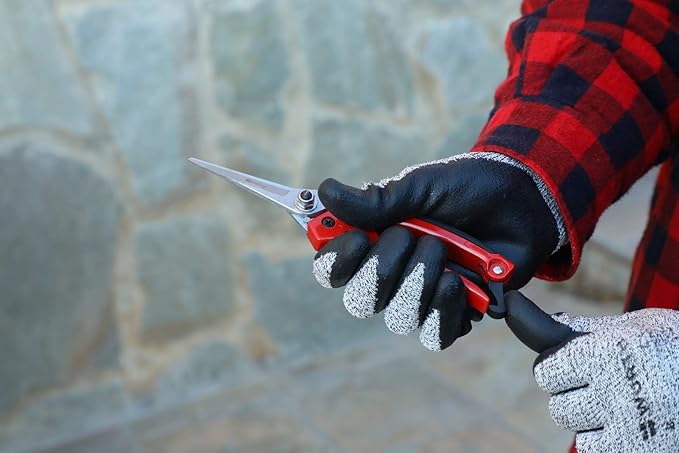 Kamikaze KM13 Single Hand Pruning Shears - Semi Professional - 25 mm Ø Curved Scissors - Gardening Scissors - Steel Handles - With Case (Straight Blade 15 mm)