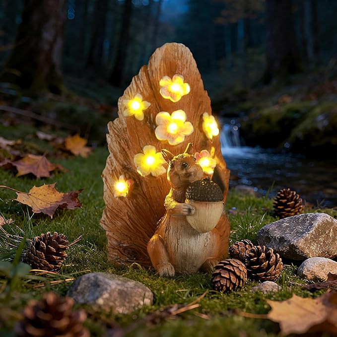 Solar Squirrel with Acorn Statue Light,Weatherproof Resin Animal Figurine Light Garden Decor Auto On/Off - Woodland for Patio & Yard
