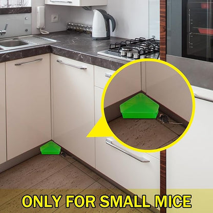 Qualirey 24 Pcs Mice Station with Key Triangle Bait Station Reusable Rodent Trap Bait Box, Keeps Children and Pets Safe Indoor & Outdoor, Bait Not Included, Suitable for Small Mice (Translucent Green)