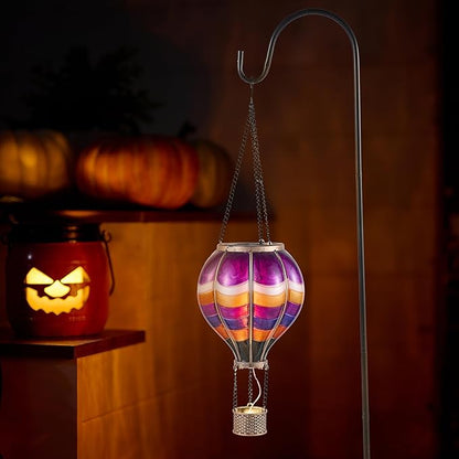 TERESA'S COLLECTIONS Hot Air Balloon Solar Lantern for Halloween Garden Decor, Flickering Flame Hanging Solar Light for Outdoor Yard Tree Porch Lamp Decorations Outside, Gift for Halloween Party