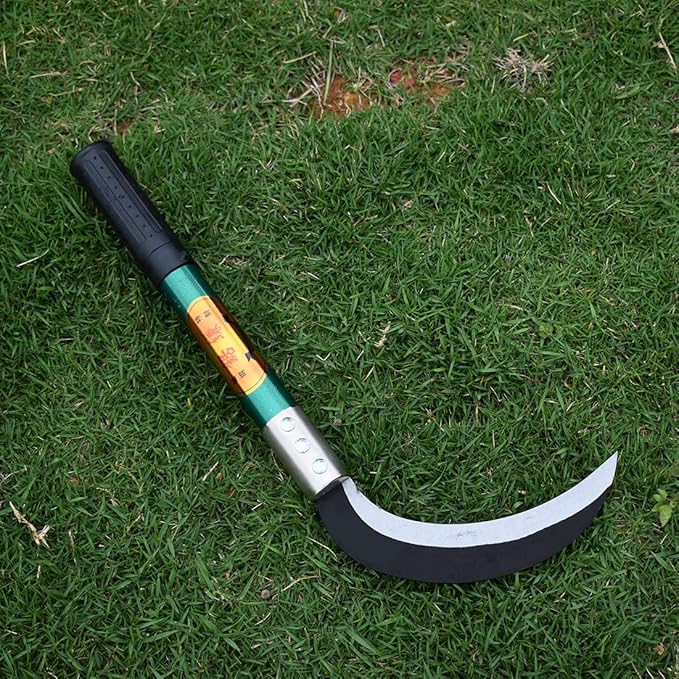 KEYI Weeding Sickle,Steel Grass Sickle,Manganese Steel Blade/Hardwood Handle Hand held Serrated Grass Hook Cutter - Great for Removing Unwanted Vines and Weeds. (13.8 in*6.3 in)