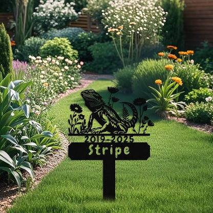 Custom Lizard Grave Marker,Personalized Pet Gecko Memorial Garden Stake,Pet Memorial Gift,Remembrance Stake,Loss of Lizard Gecko Iguana,Sympathy Sign Lizard 14inch