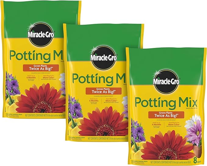 Miracle-Gro Potting Mix, For Indoor or Outdoor Potted Plants, Flowers, Vegetables, Shrubs, Annuals, and Perennials, Feeds Up to 6 Months, 8 qt.