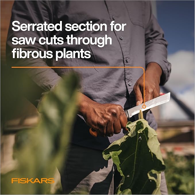 Fiskars Harvesting Knife with Serrated Edge, Gardening Hand Tool with Flat Tip Blade and Sheath, Perfect for Thick Stalks and Stems