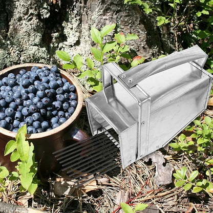 VOSAREA Berry Picker with Metal Comb and Handle Blueberry Picker Scoop Huckleberry Picking Rakes for Easier Berry Harvester