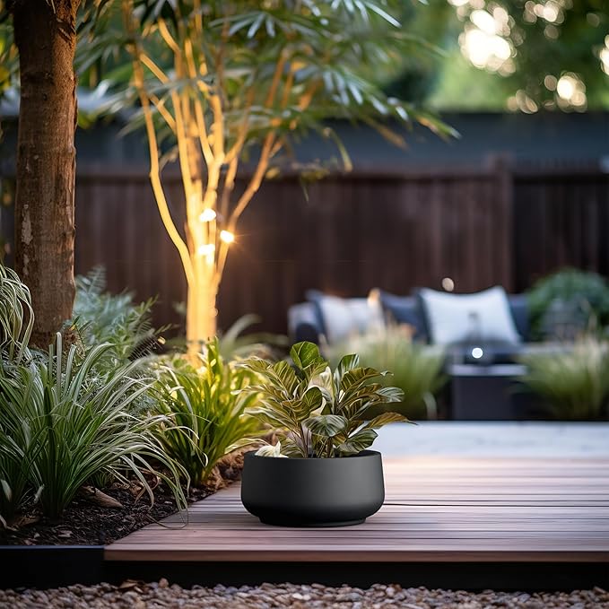 Kante 13.4" Dia Round Curvy Concrete Planter, Large Plant Pots with Drainage Hole and Rubber Plug for Indoor Outdoor Plants, Flower Pot for Home Garden Patio Porch, Black