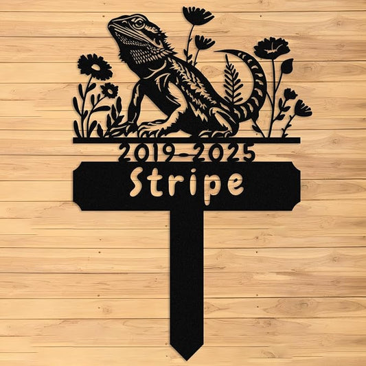 Custom Lizard Grave Marker,Personalized Pet Gecko Memorial Garden Stake,Pet Memorial Gift,Remembrance Stake,Loss of Lizard Gecko Iguana,Sympathy Sign Lizard 12inch