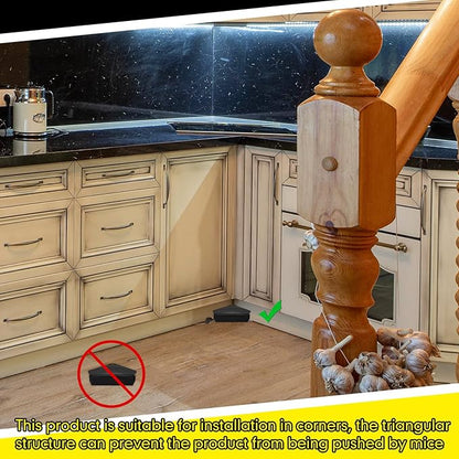 Qualirey 36 Pcs Mice Station with Key Triangle Bait Station Reusable Rodent Trap Bait Box, Keeps Children and Pets Safe Indoor & Outdoor, Bait Not Included, Suitable for Small Mice (Black)