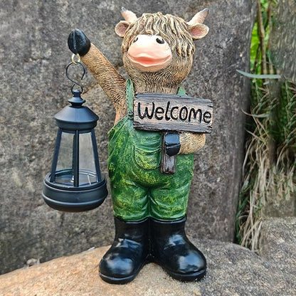 Solar Garden Decor Statues: Handmade Resin Statue with LED Light,Highland Cow Figurine Outdoor Garden Decor Unique Gifts for Women, Mom, Grandma (Green cow1)