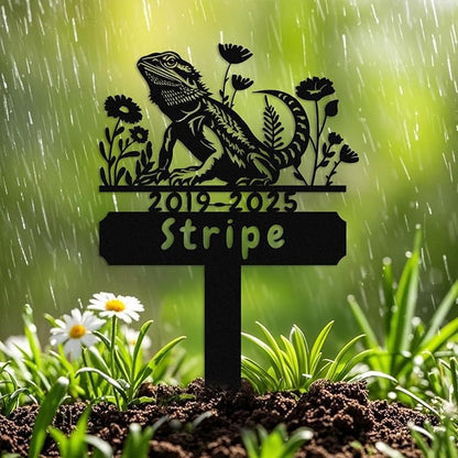 Custom Lizard Grave Marker,Personalized Pet Gecko Memorial Garden Stake,Pet Memorial Gift,Remembrance Stake,Loss of Lizard Gecko Iguana,Sympathy Sign Lizard 8inch