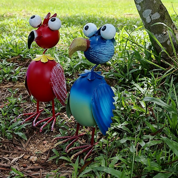 Metal Flamingo Decor Garden Staute Outside - Art Red Flamingos Yard Art Outdoor Garden Sculptures for Patio Backyard Porch Decoration, Gifts for Mom