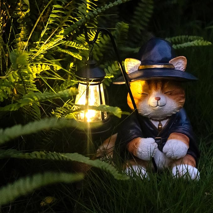 Decorative Solar Wizard Cat Lantern Garden Statue, Outdoor Figurine Light with Black Metal Lamp Post for Garden Decoration Outdoor Decor