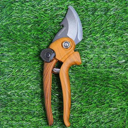 SK5 Garden Shears Durable Pruning Scissors, Rust-Resistant Garden Clippers, Professional Gardening Shears Handheld Gardening Tools Ideal for Pruning Flowers and Plants
