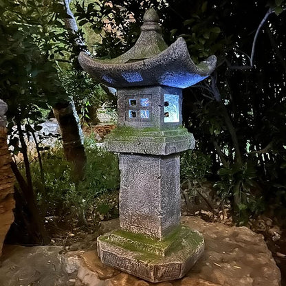 Japanese Pagoda Statue Solar-Powered LED Light Moss-Covered Retro Miniature Tower Lantern Garden Decoration Figurines Solar Lamp Outdoor Asian Decoration Zen Courtyard Landscape 31.5’’High